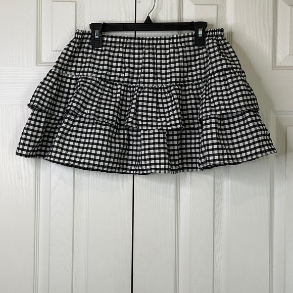 wild fable Dresses & Skirts - Wild Fable Black and White Plaid Mini Skort
